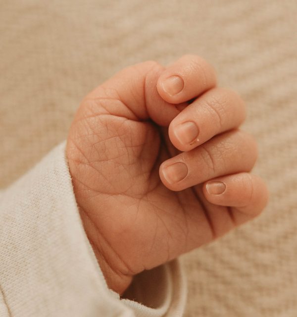 Hand
